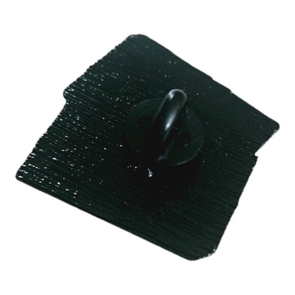 VHS Polaroid Hs Lapel Pin 80s TV Cassette & Case Enamel Retro RAD Brooch Rewind - Picture 4 of 5